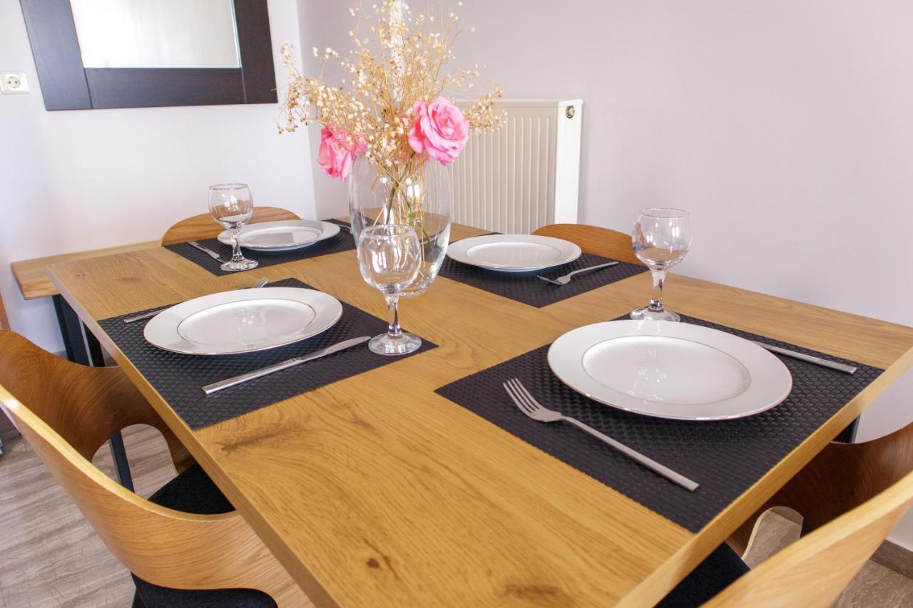 קלמאטה Almyros Aktis Seaview Apartment מראה חיצוני תמונה