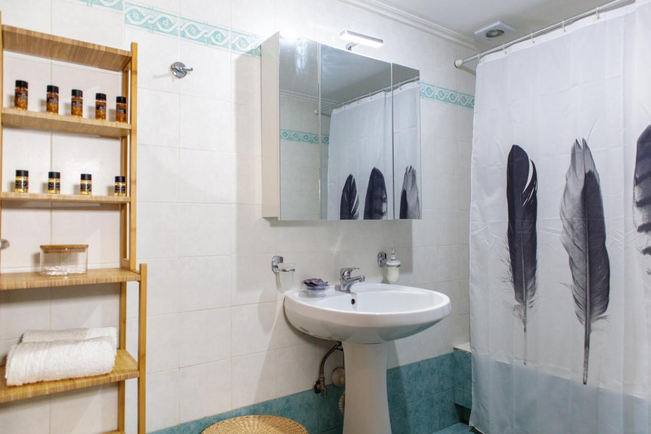 קלמאטה Almyros Aktis Seaview Apartment מראה חיצוני תמונה